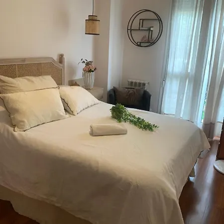 Precioso Piso Con Garaje En El Centro De * Castro Urdiales