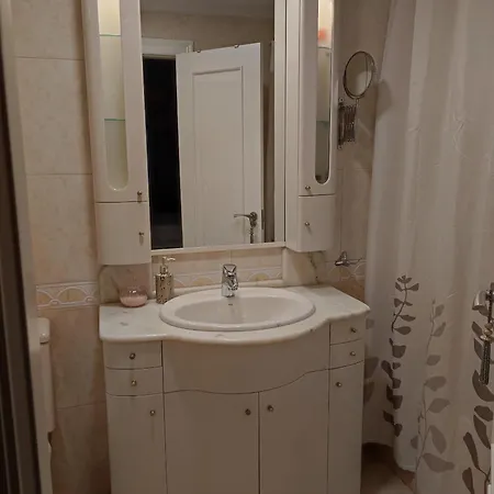 Precioso Piso Con Garaje En El Centro De Apartment