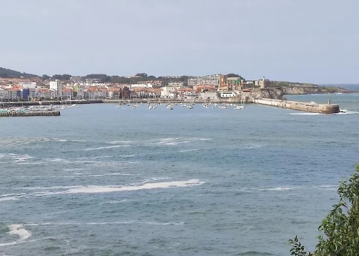 Precioso Piso Con Garaje En El Centro De Apartment Castro Urdiales
