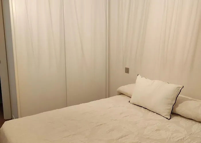 Precioso Piso Con Garaje En El Centro De Castro Urdiales