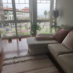 Precioso Piso Con Garaje En El Centro De * Castro Urdiales