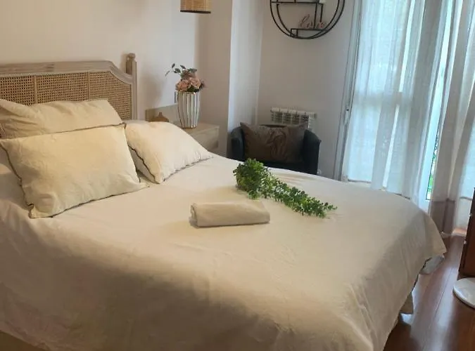 Precioso Piso Con Garaje En El Centro De * Castro Urdiales