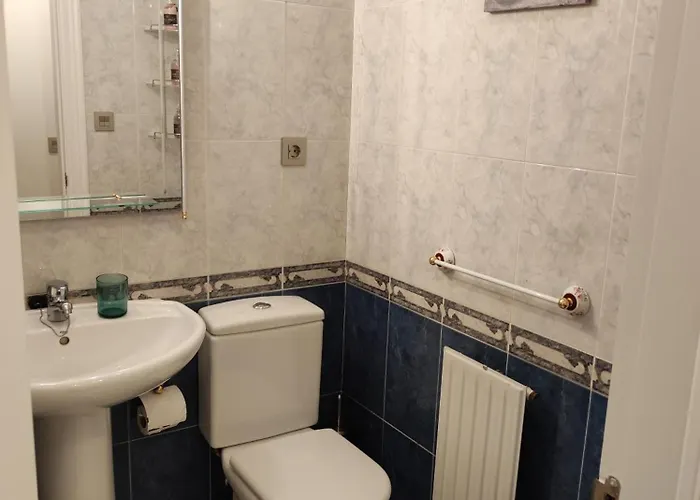 Precioso Piso Con Garaje En El Centro De Lejlighed